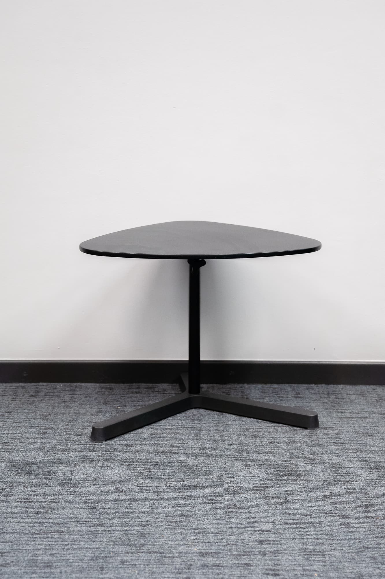 Black coffee table-2